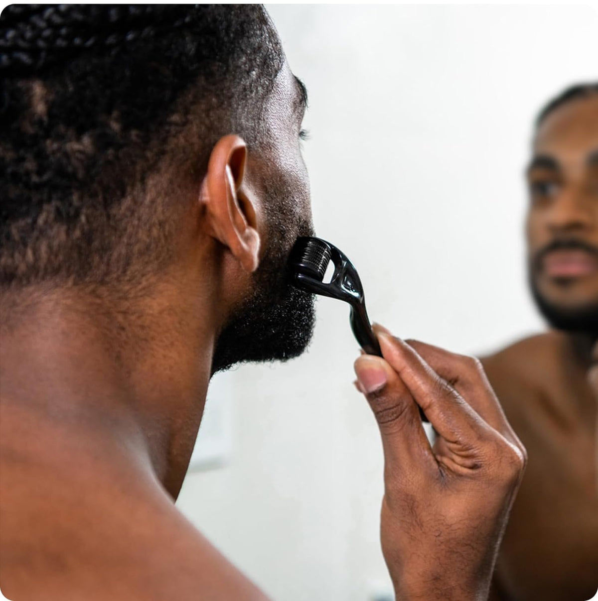 Belro beard hair growth roller with stainless steel roller for stimulating facial hair growth and skin care.