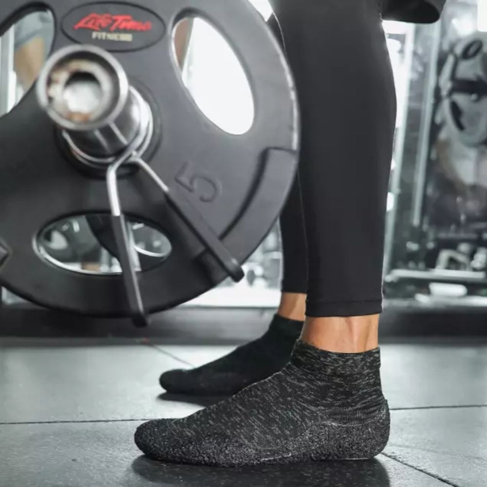Unisex Belro aqua socks shoes lightweight running and swimming sneakers, flexible and breathable for water activities.