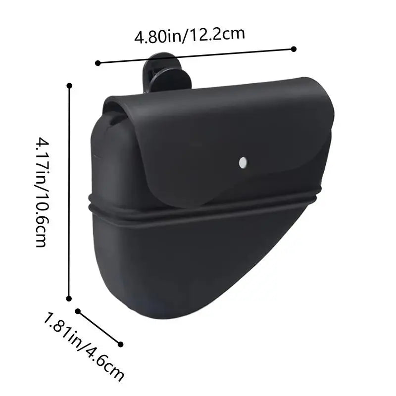 Belro silicone dog treat pouch with waist clip, portable training bag for dog treats, in a compact, durable design.
