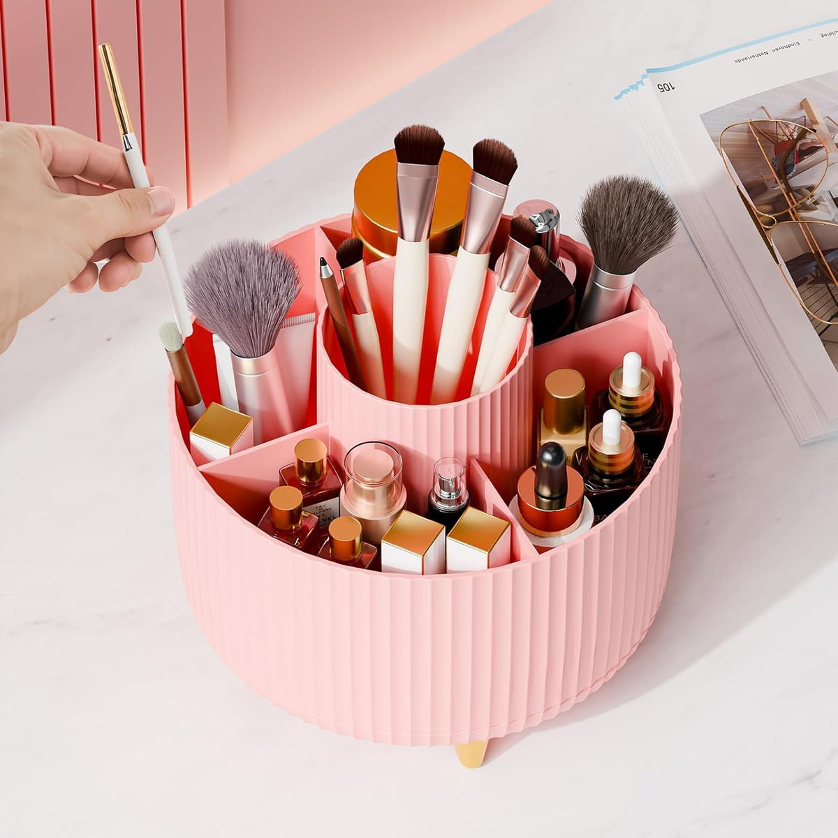 Belro cosmetic organizer bag with multiple compartments for travel and storage, made of durable material for easy packing.