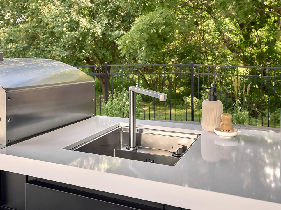 Lancaster Galley Outdoor Kitchen image 15