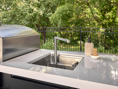 Lancaster Galley Outdoor Kitchen image 15
