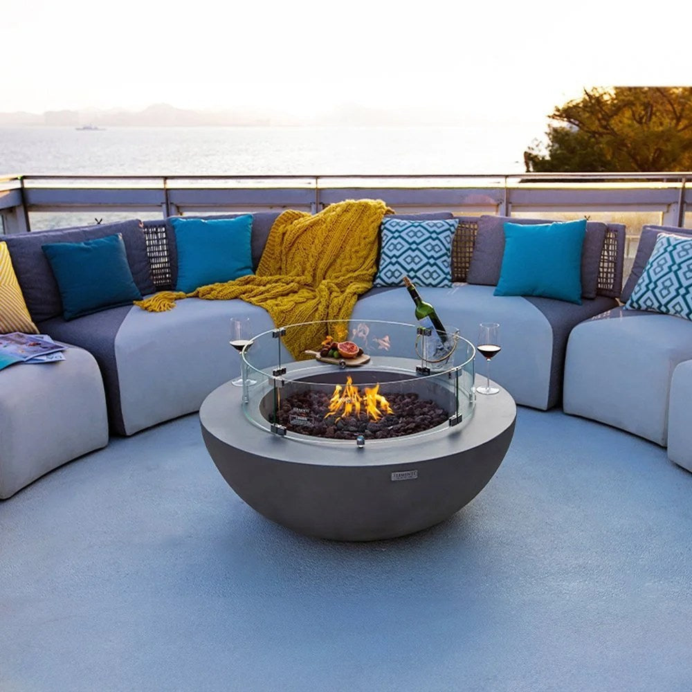 Casavibeo Lunar Bowl Roca outdoor concrete fire pit with sleek round design and modern outdoor decor features.