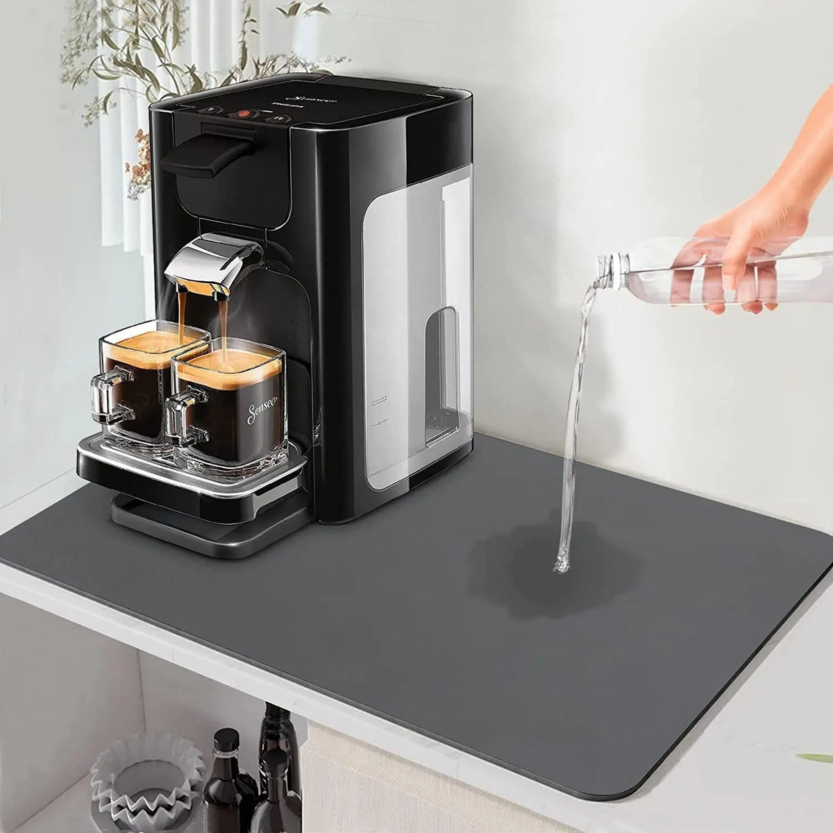 Belro super absorbent dish drying mat for kitchen and dining, featuring soft fabric and absorbent surface for drying dishes and utensils.