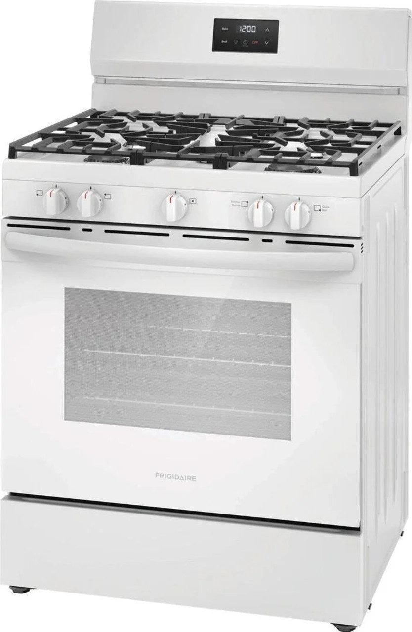 Casavibeo Frigidaire 30-inch gas range with four burners and oven, stainless steel finish, and control knobs on the front.
