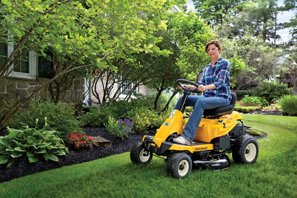 Cub Cadet CC30H 30-inch riding lawn mower with Briggs & Stratton 10.5 HP engine and hydrostatic rear drive system.