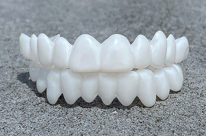 Flexible BowLift Sandsberg20250613 dental prosthesis with natural look and comfortable fit shown in the image.