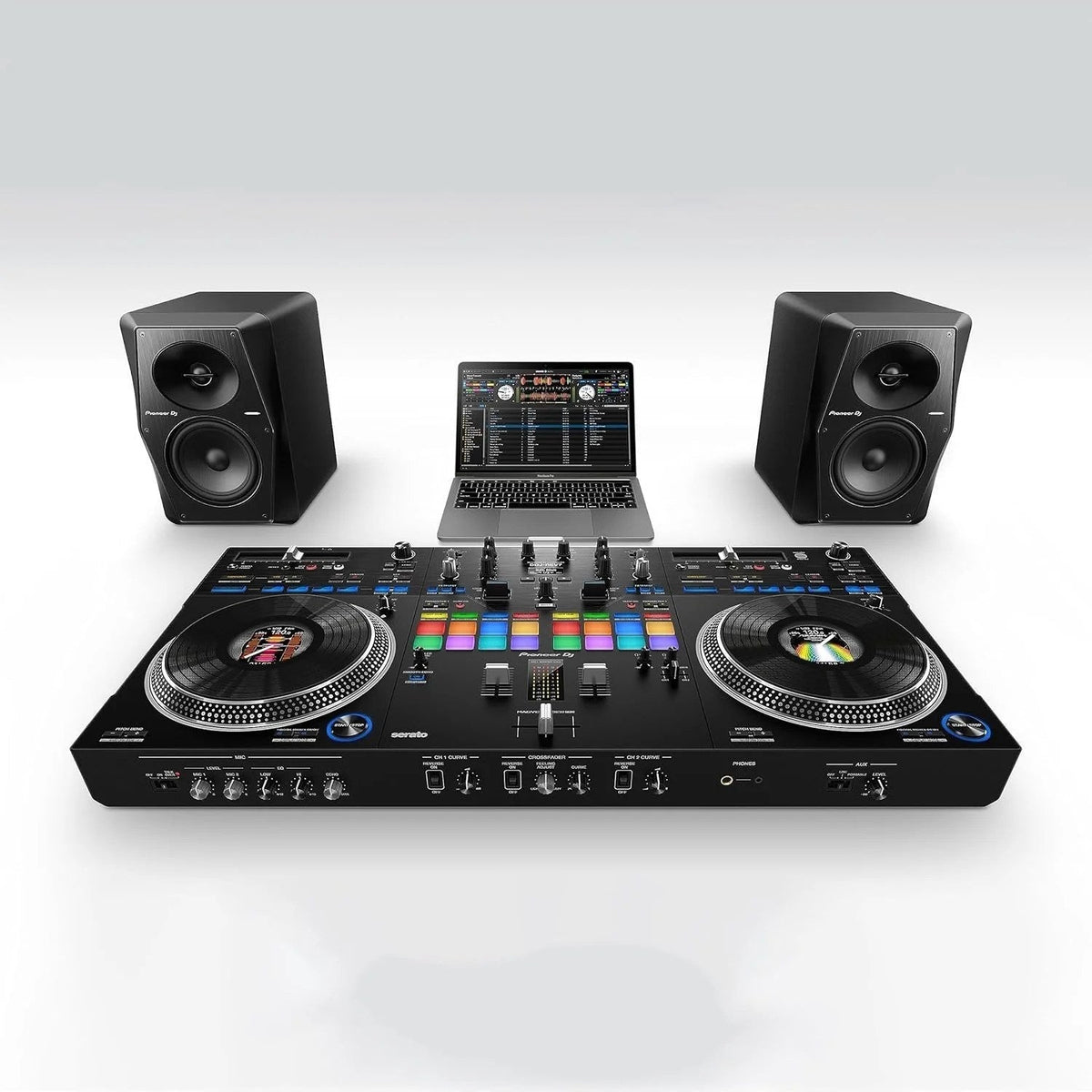 Casavibeo Pioneer DJ DDJ-REV7 DJ controller with jog wheels, mixer, and control pads for professional DJing.