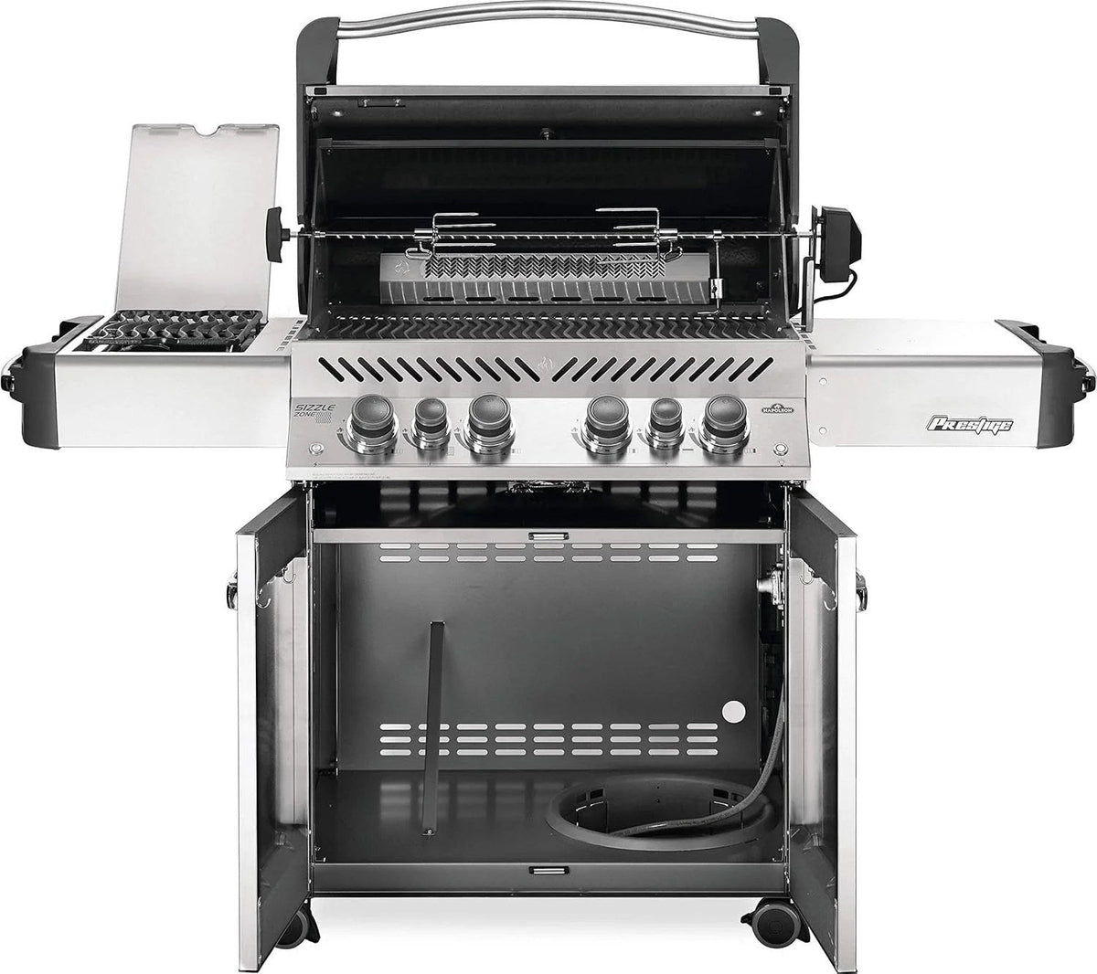 Casavibeo Napoleon Prestige 500 natural gas grill with multiple burners, stainless steel lid, and side shelves for outdoor cooking.