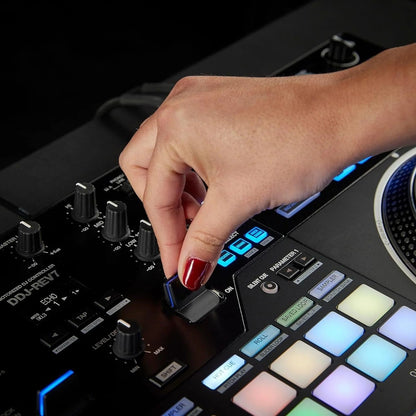 Casavibeo Pioneer DJ DDJ-REV7 DJ Controller with jog wheels, mixer, and control knobs for professional DJing setup
