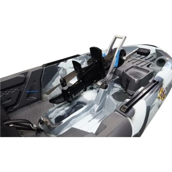 Casavibeo 3 Waters Big Fish 108 fishing kayak with sit-on-top design and adjustable seat, ideal for freshwater and saltwater fishing.