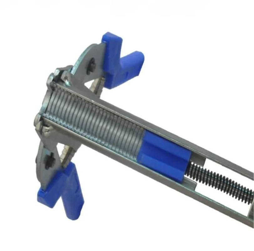 Belro Snap Ring Pliers for hand tools and hardware, featuring ergonomic handles and precision tips for installing snap rings.