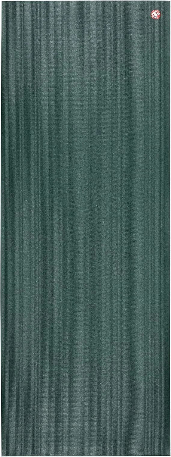 Casavibeo Manduka PRO yoga mat in 6mm thickness with durable, hygienic surface ideal for studio practice and yoga teachers.