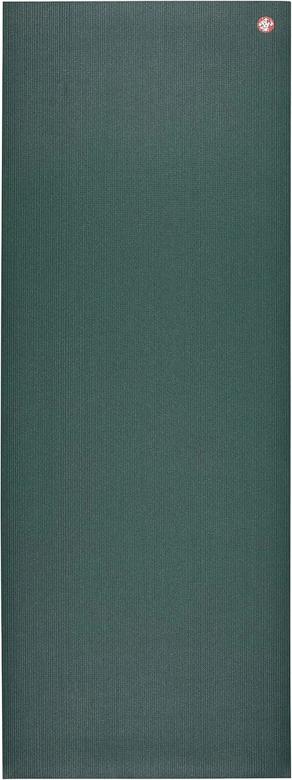 Casavibeo Manduka PRO yoga mat in 6mm thickness with durable, hygienic surface ideal for studio practice and yoga teachers.