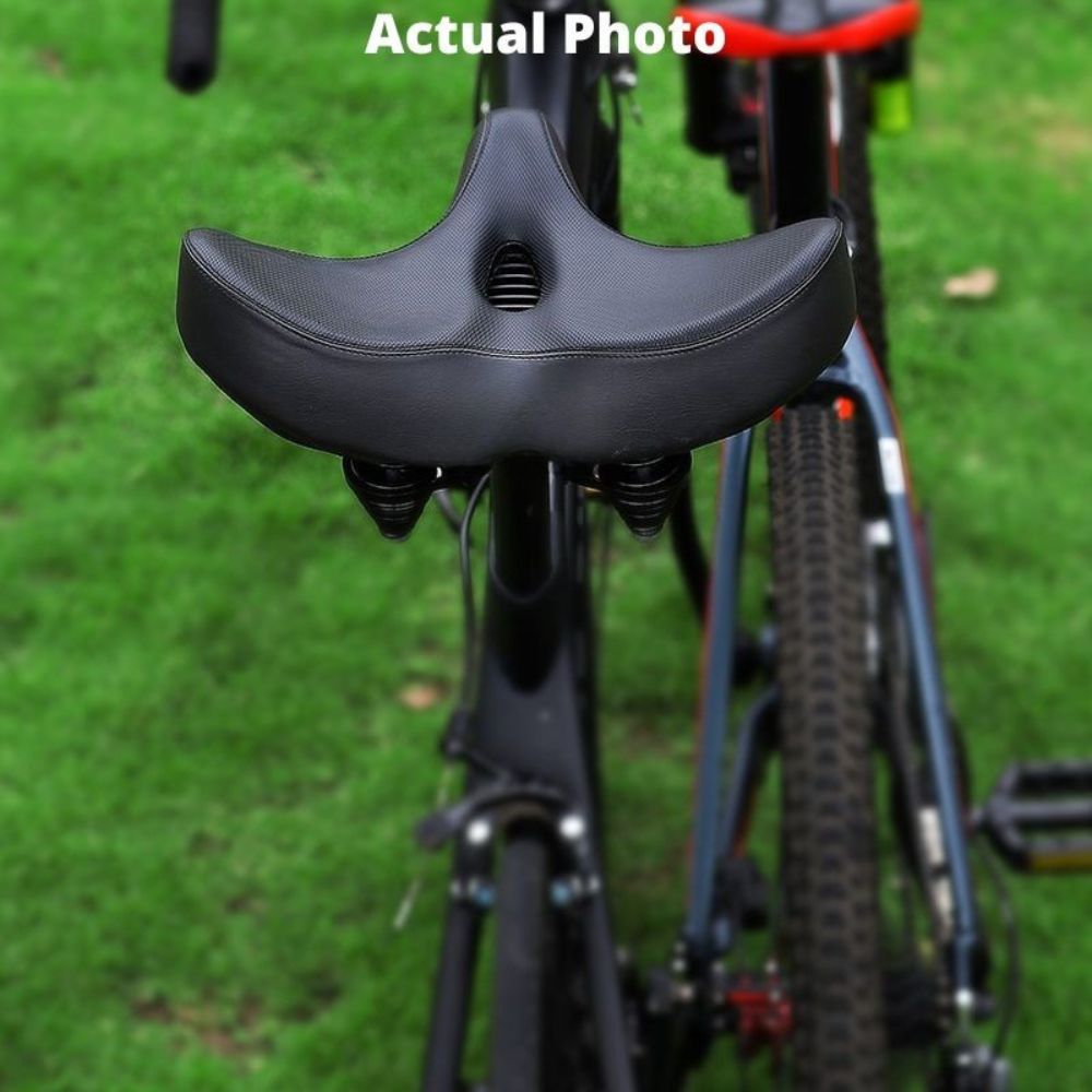 Extra large Belro bike seat with thick foam padding and waterproof cover, suitable for comfortable outdoor cycling.