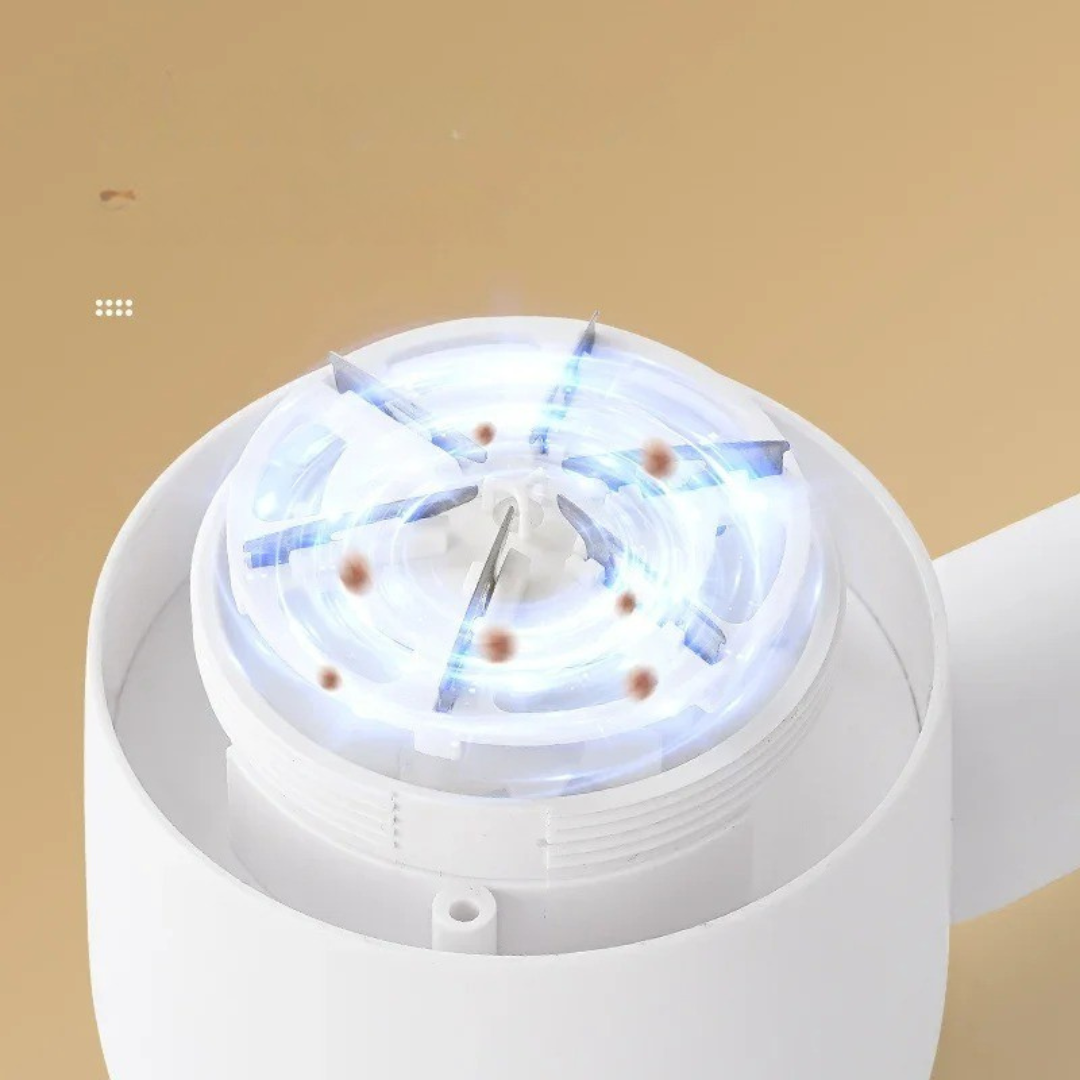 Belro electric lint remover for home and outdoor use, handheld device with a rotating blade for fabric lint removal.