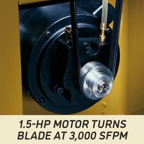 Casavibeo Powermatic 14-inch woodworking bandsaw with 1-1/2 HP motor and adjustable blade position, shown in a workshop setting.