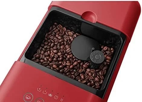 Casavibeo SMEG fully automatic coffee machine with steam wand, sleek kitchen appliance for brewing espresso and steaming milk.