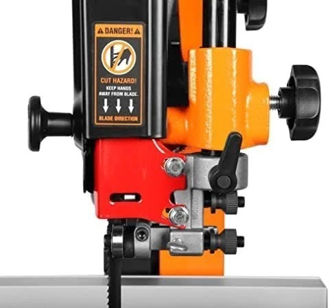 Casavibeo WEN 14-inch industrial band saw with dual-voltage 1 HP motor and two-speed operation, shown in a workshop setting.