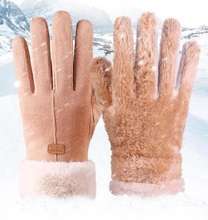 Waterproof winter gloves by BowLift with touchscreen compatibility, fleece lining, and three adjustable heating levels.