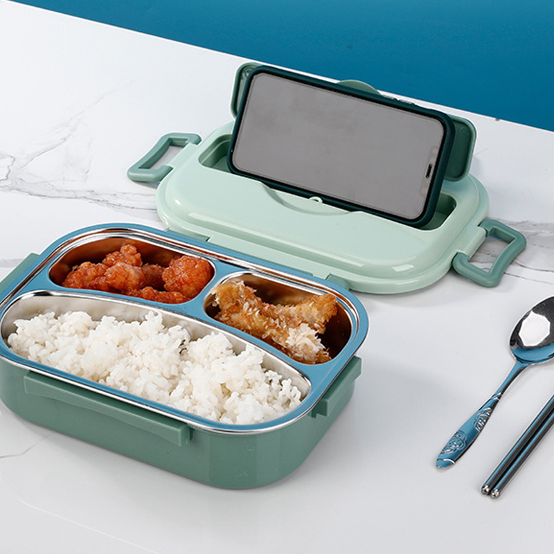 Stainless steel thermal lunch box by Belro inside a lunch bag, ideal for keeping food warm or cold.