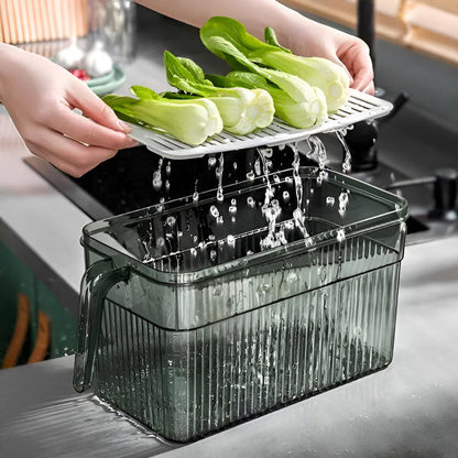 Belro Perfect Refrigerator Box for food storage, clear plastic container with snap-on lid, ideal for organizing kitchen refrigerator.