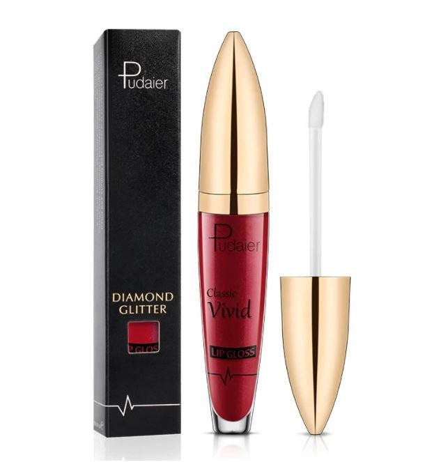Belro No-Transfer Liquid Glitter Lipstick in a shimmering pink shade, applied smoothly on lips for a dazzling, glamorous look.