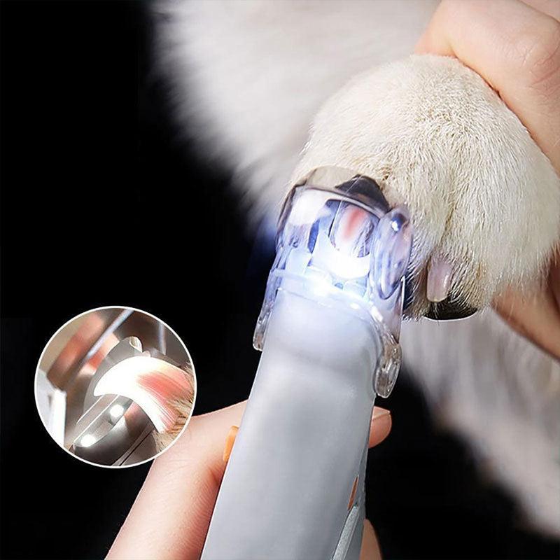 Belro dog nail clipper with quick sensors, featuring a stainless steel cutting edge and ergonomic handle for safe grooming.