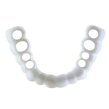 Close-up of Belro dental aligners for a perfect smile, showing clear, comfortable orthodontic aligners on teeth.