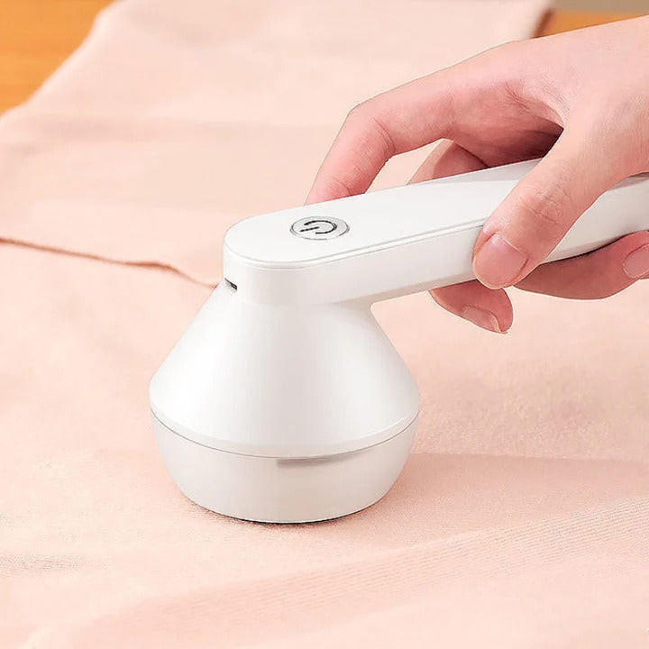 Belro rechargeable anti-pilling fabric shaver for home and outdoor clothing, with a sleek design for fabric care and pilling removal.