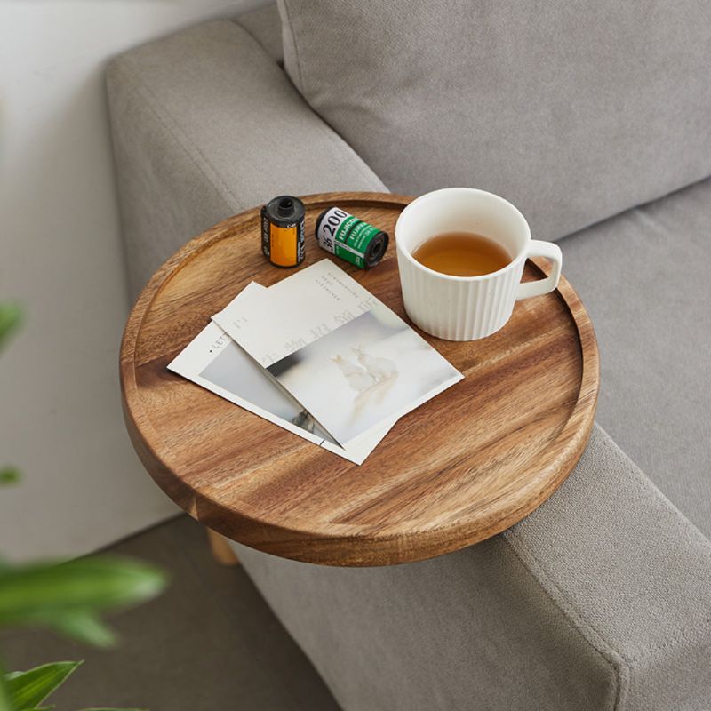 Belro clip-on tray for armrest, a hair accessory with a sleek, functional design attached to an armrest.