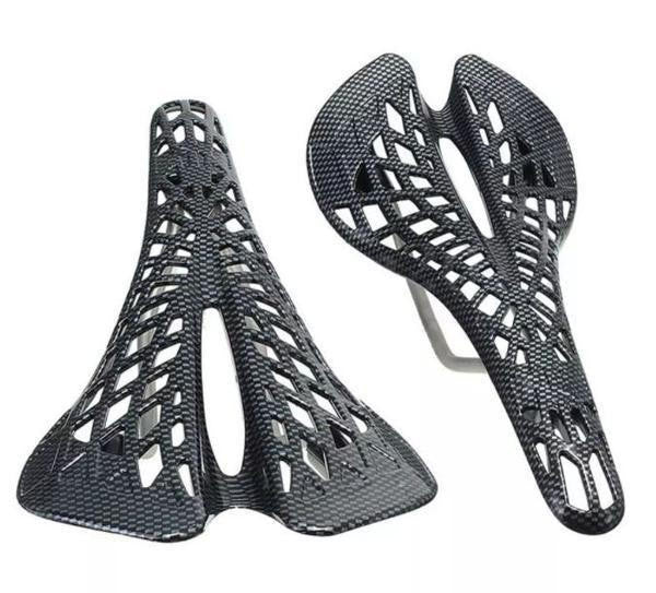 Belro integrated suspension saddle for outdoor use, showcasing sturdy design and comfortable seating for garden or outdoor furniture.