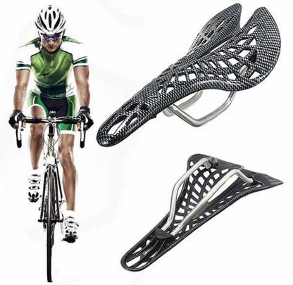 Belro integrated suspension saddle for outdoor home and garden use, featuring a high-quality, comfortable design.