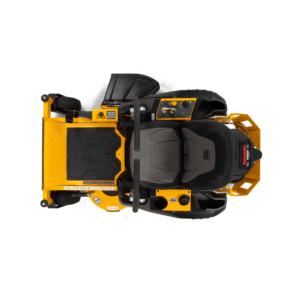 Casavibeo Hustler Raptor X 42-inch zero turn mower with Kawasaki FR600 18HP engine, shown in a group setting.