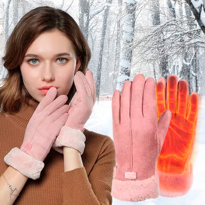 BowLift heated winter gloves for women, USB rechargeable waterproof thermal gloves with touchscreen fingertips, designed for cold weather.