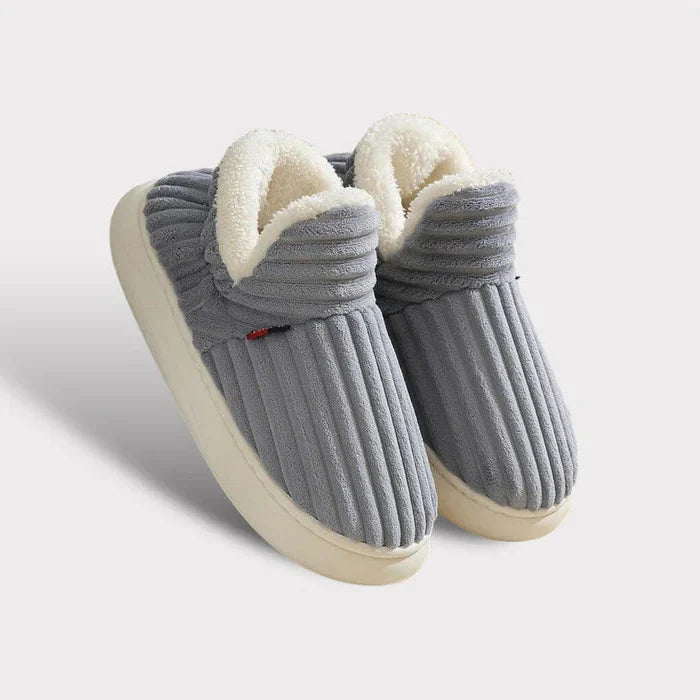 Belro Cozy Ultra-Comfort slippers featuring plush interior and soft fabric, ideal for indoor footwear comfort.