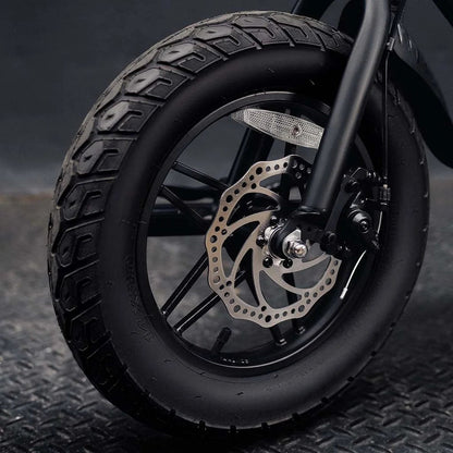 Casavibeo Jetson Atlas fat tire electric bike in black, showing the sturdy frame, fat tires, and sleek design for off-road riding.