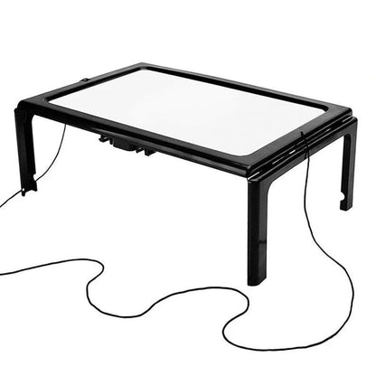 Belro reading magnifier for the elderly, an electronic optic device with a clear lens to assist reading and close-up vision.