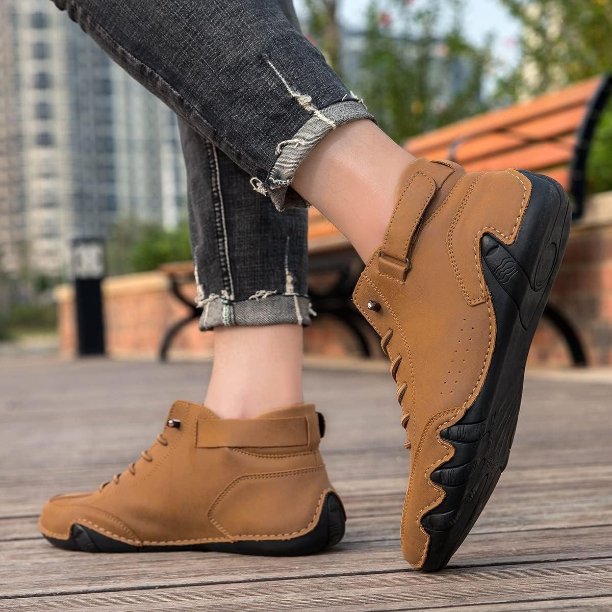 Belro barefoot shoes for comfortable, flexible footwear with minimal design and breathable fabric, ideal for natural foot movement.