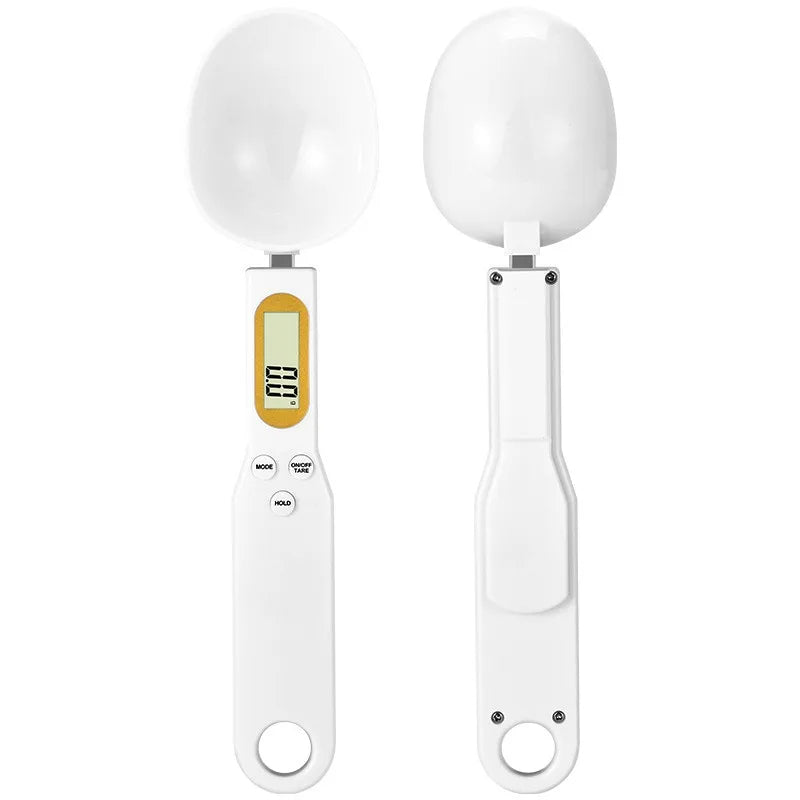 Digital measuring spoon by Belro with electronic display for precise ingredient measurement in kitchen or cooking tasks.