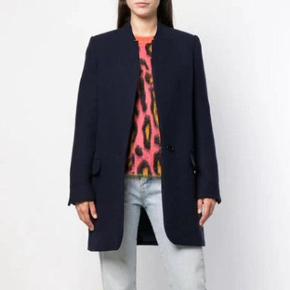Belro small mandarin collar jacket featuring a sleek design, shown in a close-up view highlighting the collar and fabric texture.