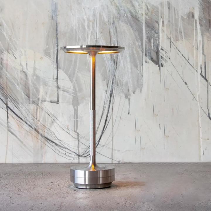 Belro portable cordless table lamp with adjustable light intensity, ideal for desk or workspace lighting.