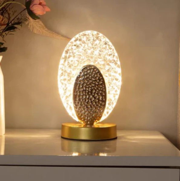Belro elegant table lamp with sleek design, suitable for desk lighting, in a modern style with a white lampshade.