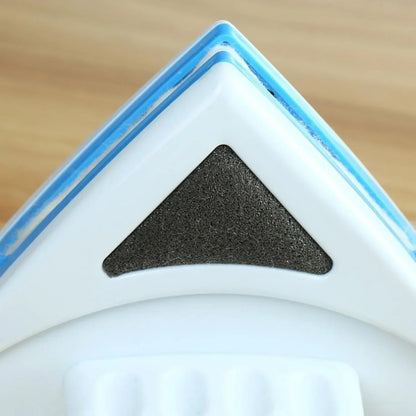 Belro magnetic window cleaner for double-sided cleaning, showing its sleek design and magnetic control tools for easy glass cleaning.