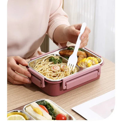 Belro insulated food container in a cooler bag for long-term heat retention, featuring a zipper closure and durable fabric.