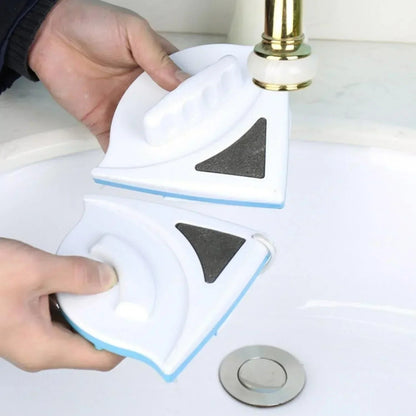 Belro magnetic window cleaner for double-sided cleaning, shown with dual cleaning pads and magnetic handles for easy glass maintenance.