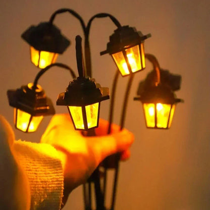 Mivoza retro solar garden lantern with 6 LED lights, waterproof IP44, ideal for outdoor decorative lighting in gardens.