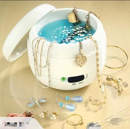 Belro jewelry cleaner accessory for cleaning and polishing rings, necklaces, and earrings with a compact, user-friendly design.