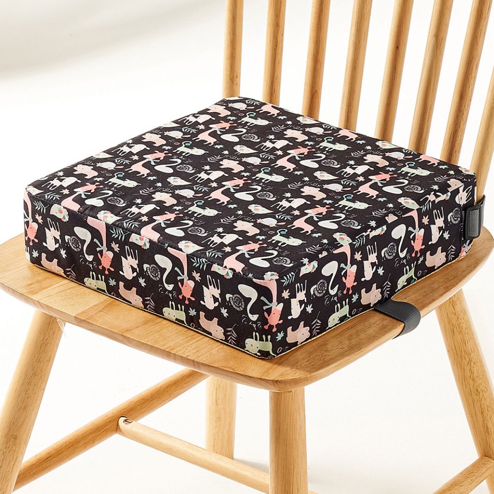Belro portable high chair travel booster seat, compact and easy to carry, designed for secure dining on the go.