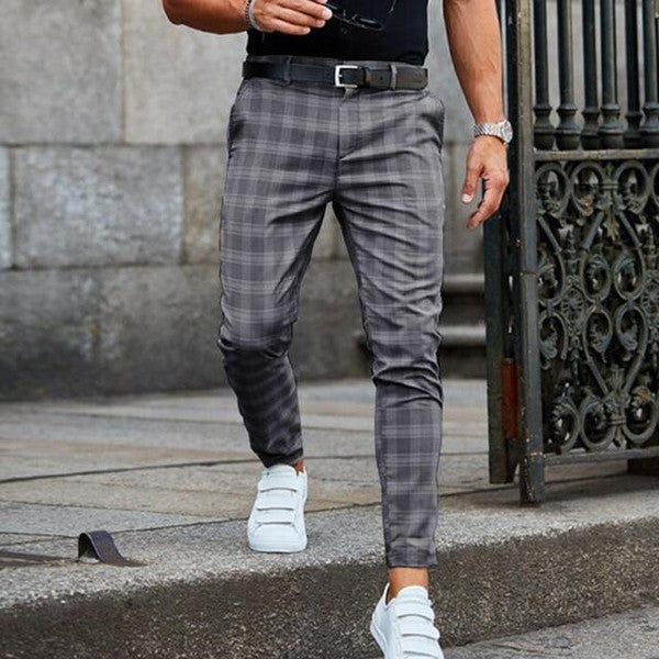 Belro vintage checkered pants with high-waisted design and relaxed fit, displayed on a neutral background.